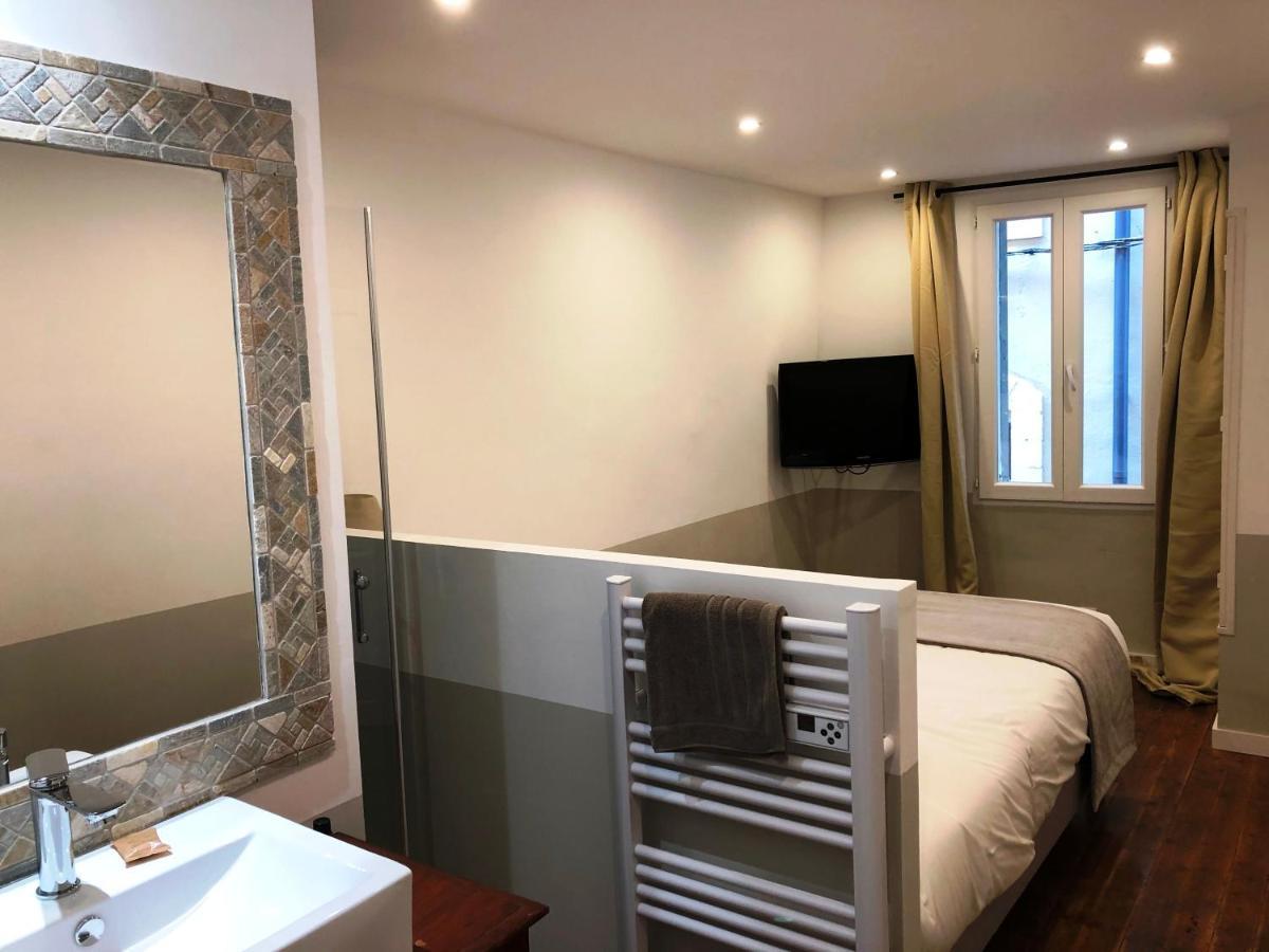 Le Petit Hermitage Apt Ngoại thất bức ảnh